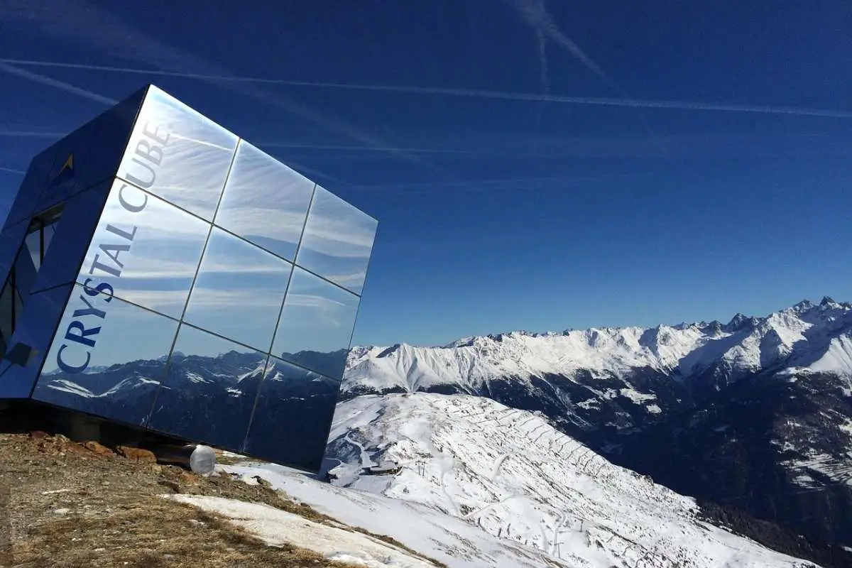 Crystal Cube gastronomic experience at the Serfaus-Fiss-Ladis ski resort in Austria. Photo by Frank Hofmann from Pixabay